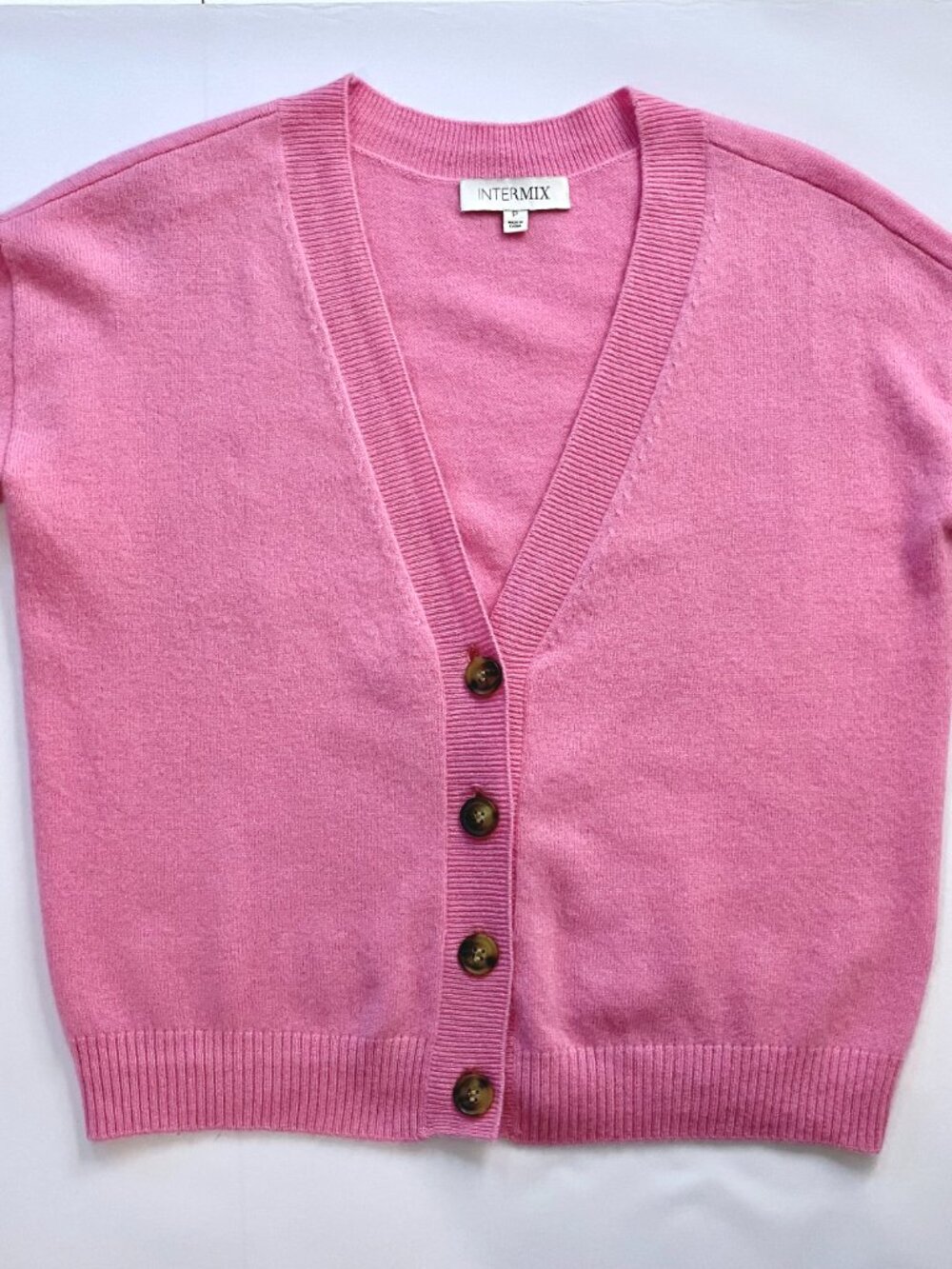 Intermix 100% Cashmere V-Neck Button Down Cardigan in Pink | Size P - Picture 4 of 8
